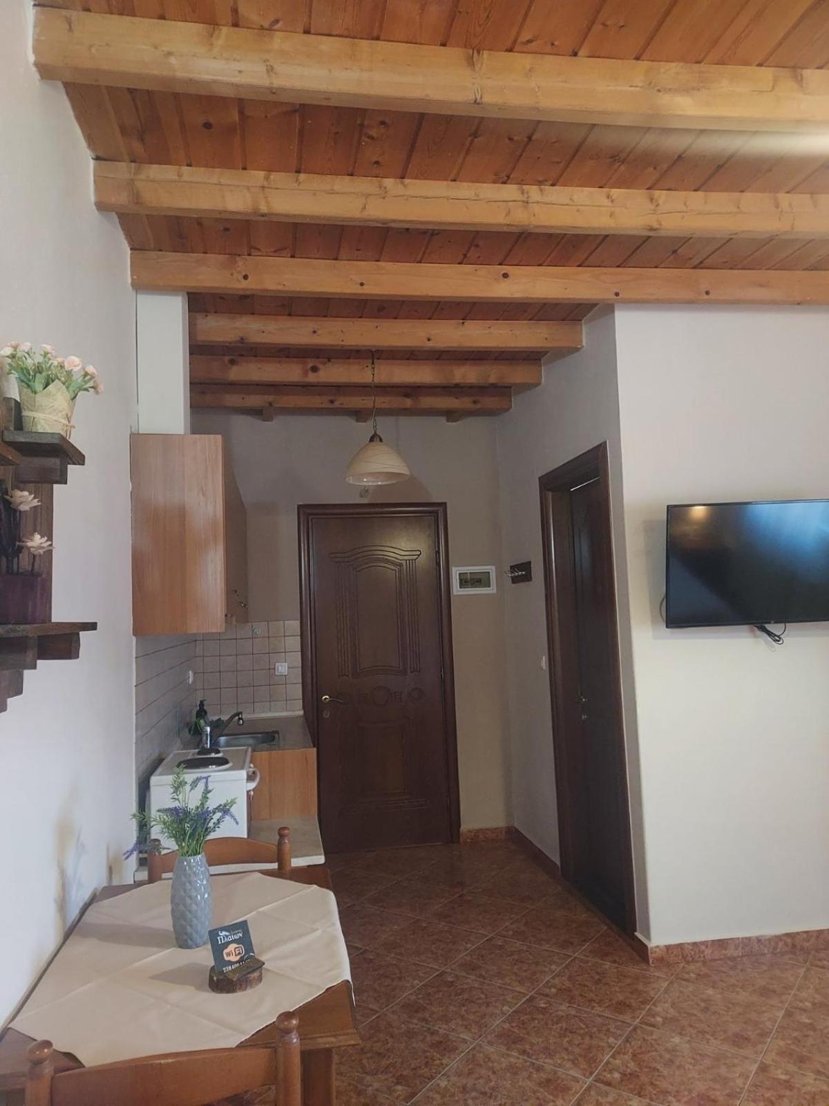 Guesthouse Platon Orma Luaran gambar