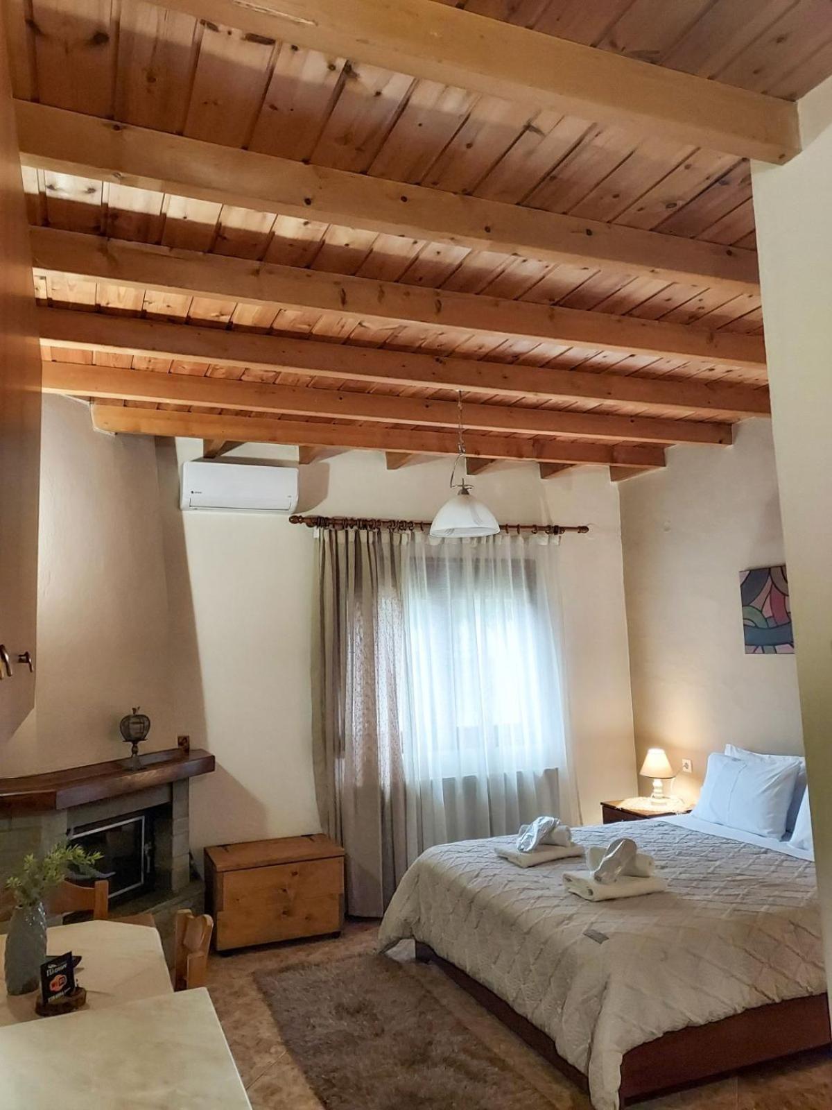 Guesthouse Platon Orma Luaran gambar